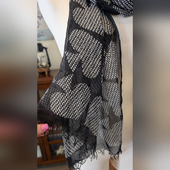 Kate Spade New York Lightweight Black Scarf White Spade Motif, Frayed Edges - Picture 3 of 10